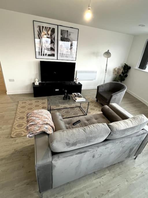 Luxurious City View Apartment In Salford Manchester Ngoại thất bức ảnh